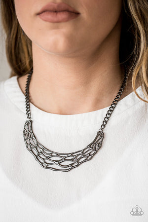 Fashionably Fractured - Black