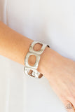 In OVAL Your Head -Paparazzi  Silver Stretchy Bracelet