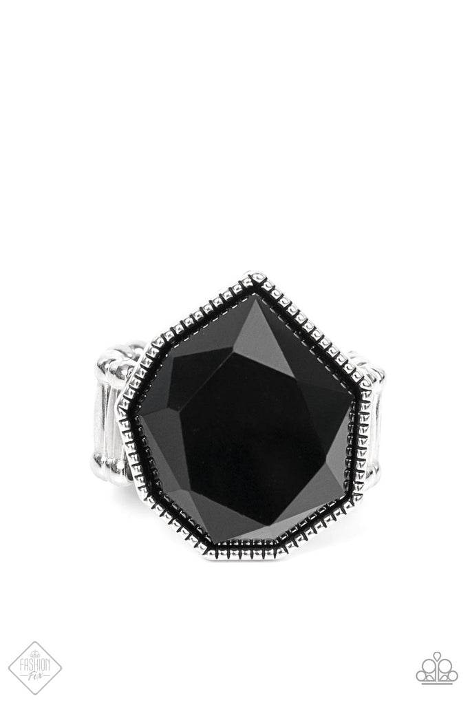 Dynamically Defaced - Black Paparazzi Fashion Fix Ring