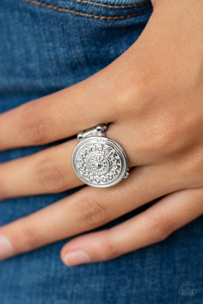 Seasonal Shine - Silver  Paparazzi Accessories