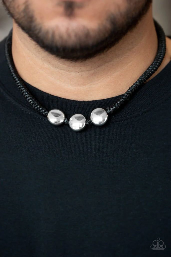 Pedal To The Metal - Paparazzi Black Necklace