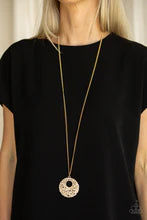 Pearl Panache - Gold Necklace - Paparazzi Accessories