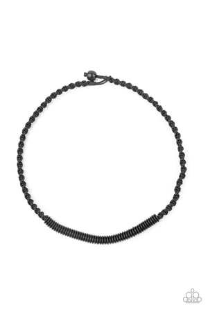 Plainly  Primal  Paparazzi  Black Urban Necklace5.00